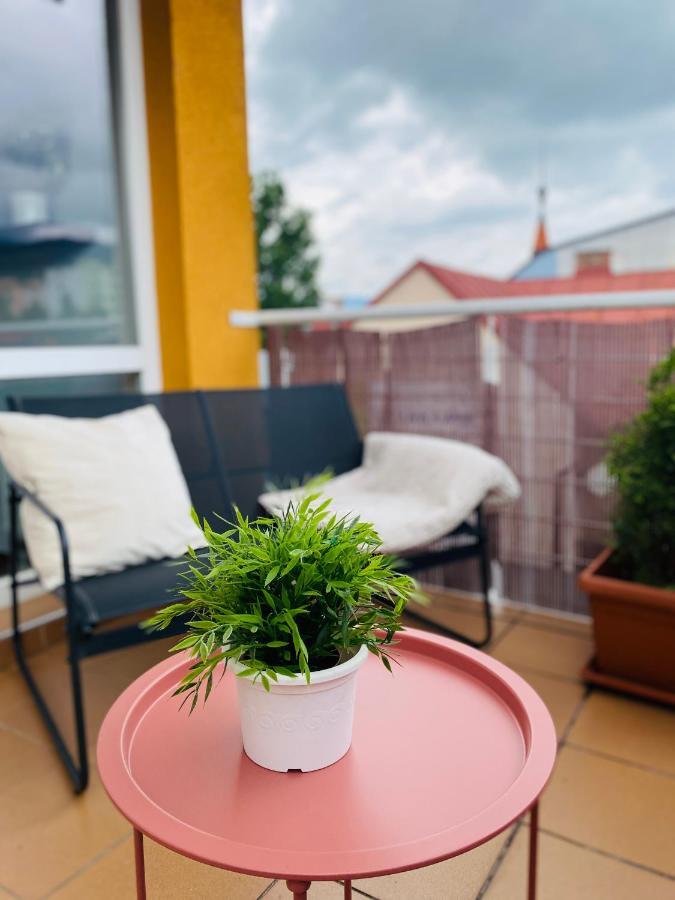 Apartment Mira Ruzomberok Exterior foto